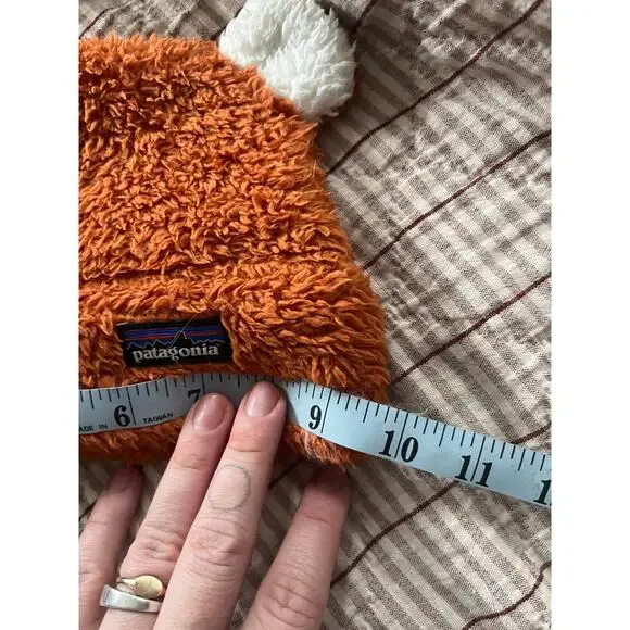 Patagonia Baby Fuzzy Bear Ears Hat! - Picture 2 of 3